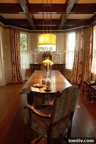 The Elegant Exterior of Daisy Polk Inn at Dusk