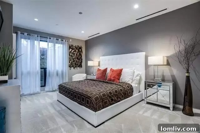 Carroll-1 - Luxurious first floor bedroom with ensuite bath