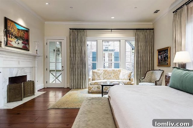 4214 Manning Lane - Living Room Fireplace