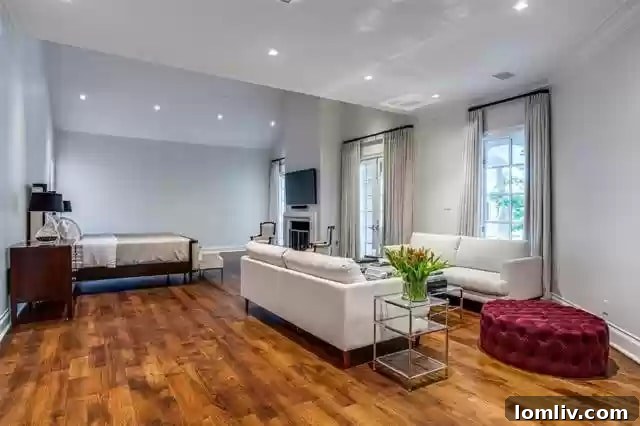 9520 Hathaway Street - Elegant Living Space for Entertaining