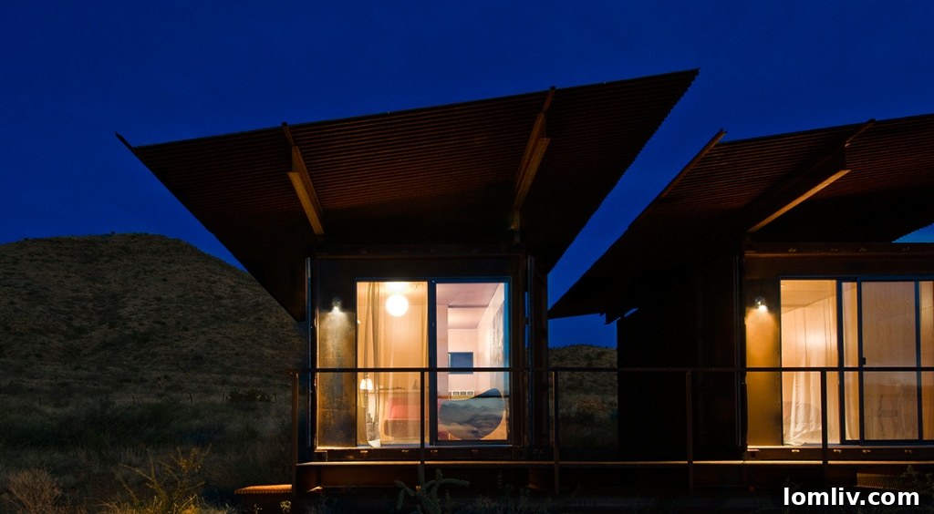 Cinco Camp, an exemplary project by Mark Wellen, demonstrating seamless integration with the natural Texas environment.