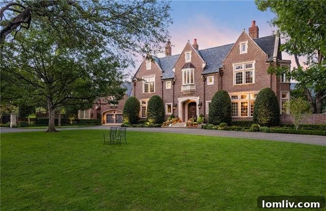 Exquisite Million-Dollar Home in Sunnybrook Estates, Dallas