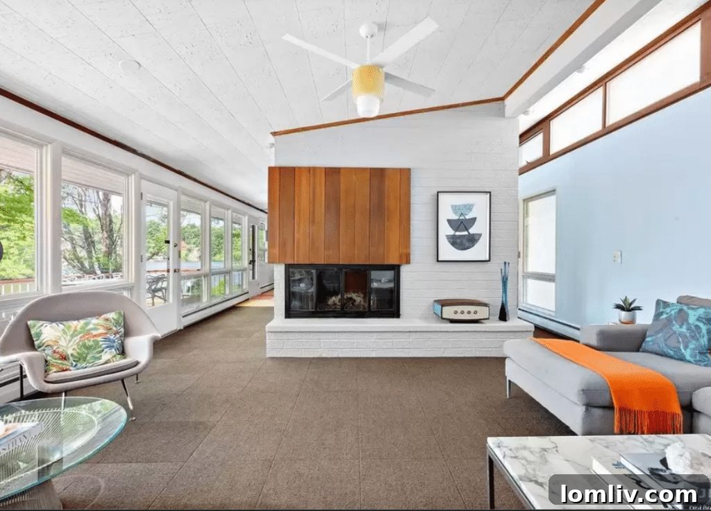 New Jersey's Midcentury Masterpiece Awaits 5 Charming original pastel tilework in one of the vintage bathrooms