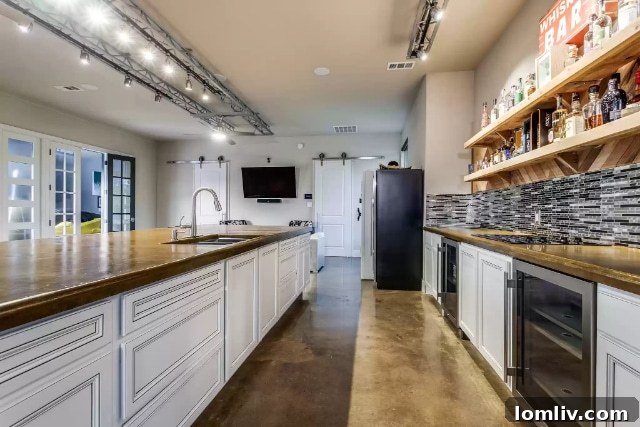 From City Bustle to Lucas Estate Grandeur 11 Belmont-Circle-1