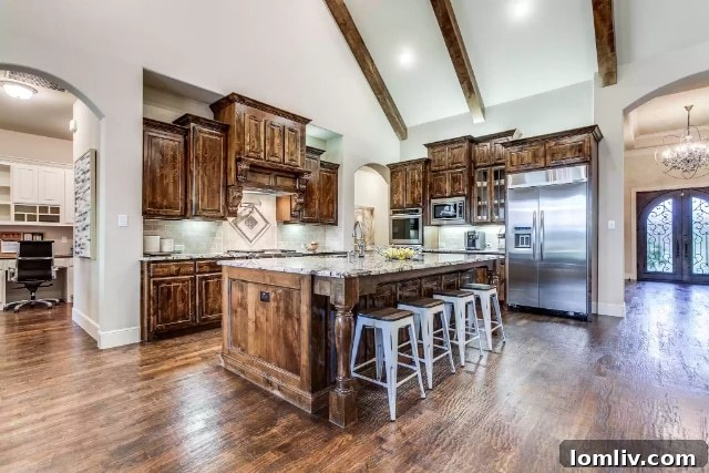 From City Bustle to Lucas Estate Grandeur 7 Belmont-Circle-1