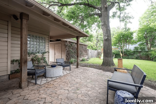Versatile Bonus Room Dallas