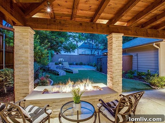 Fully Equipped Outdoor Kitchen with BBQ and Firepit