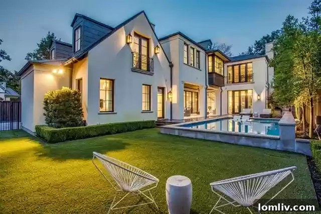 Luxury Home Exterior University Park