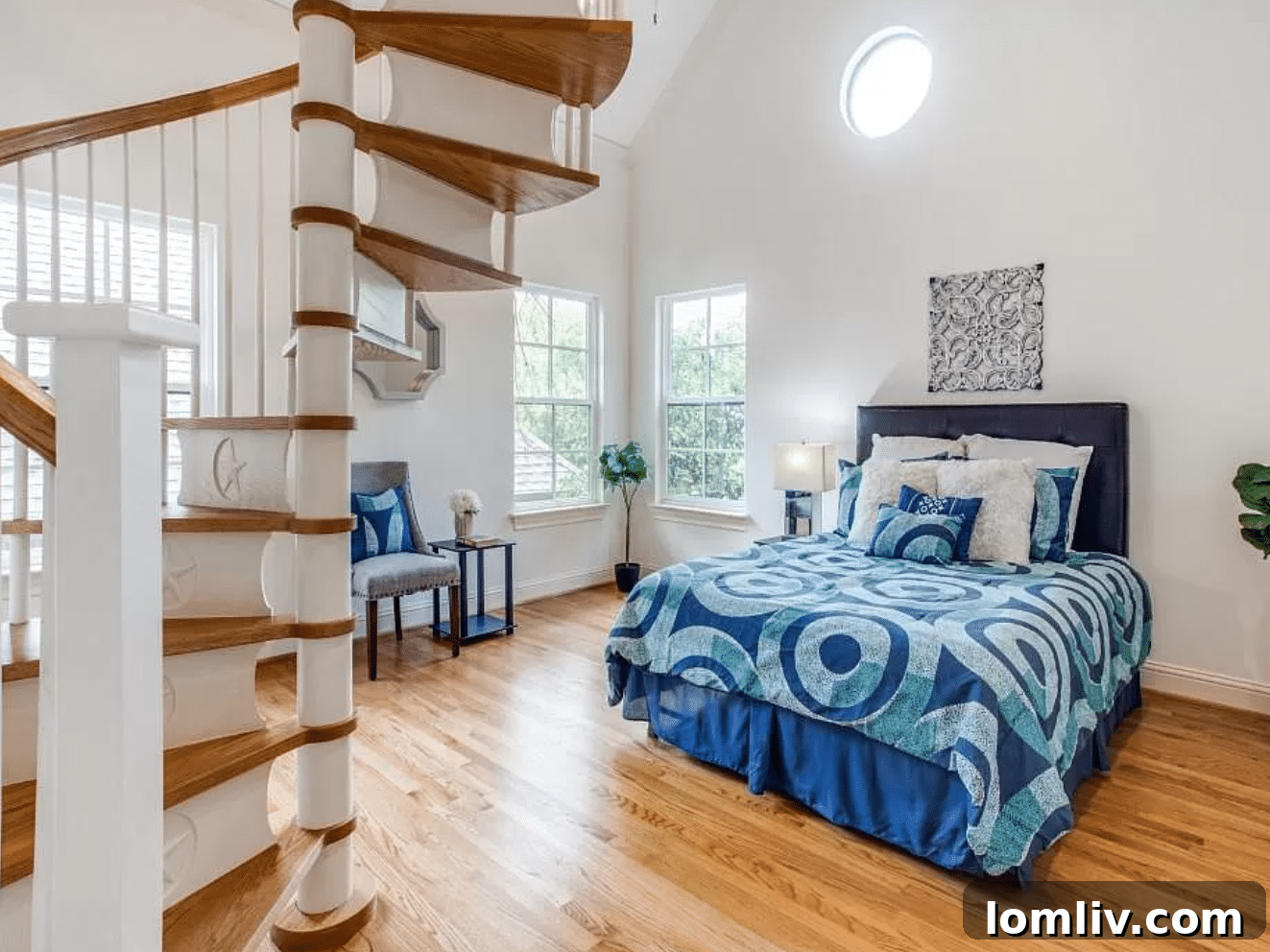 Inviting Master Suite with Sunroom Access, Lakewood Home