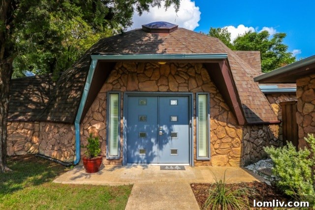 Transformed Geodesic Dome Home in East Dallas Shines Bright
