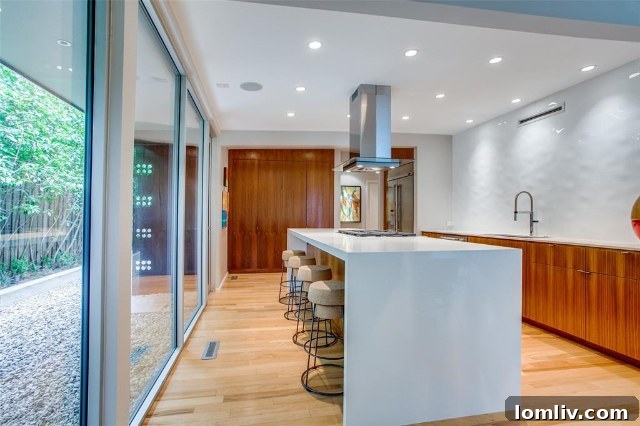 10646 Royal Springs Drive Dallas - Sharon Odum Architect