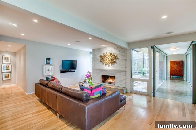 10646-Royal-Springs-Drive-5 - Midcentury Modern Preservation