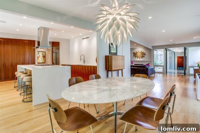 Preserving Midcentury Modern Homes in Dallas