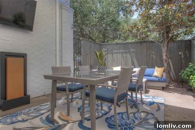 Monticello Modern Where Every Detail Speaks Luxury 15 29a2ccc572f2dbe64ca6d30f30dffa76l-m2661949560od-w1024_h768_x2_s1