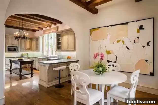 4500-Belclaire-Ave-3