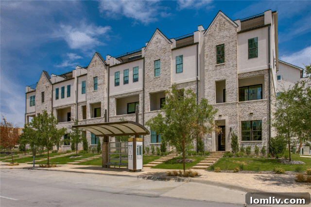 Exterior view of 5417 Patterson Street townhome
