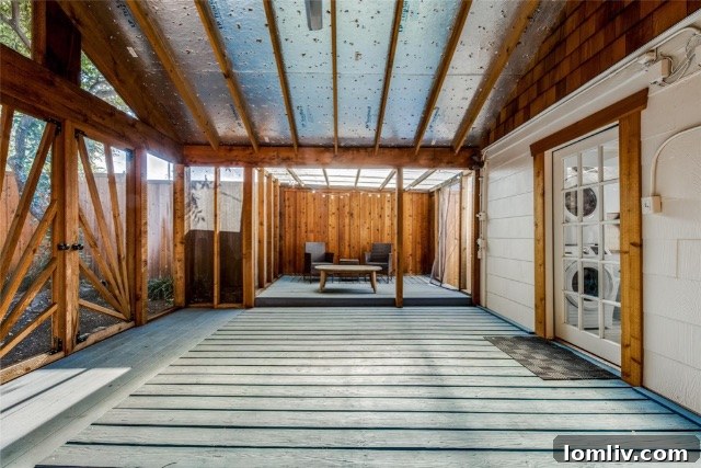 Spacious Front Porch