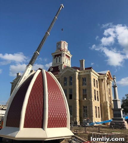 Historical photograph of the Fannin County Courthouse exterior, showcasing its original architectural details before alterations.