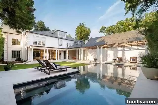 Luxury Guest Quarters Above Three-Car Garage