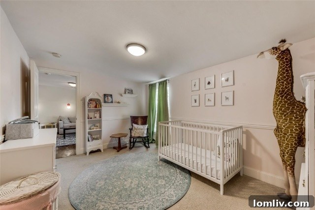 Charming Dining Room with Stenciled Walls