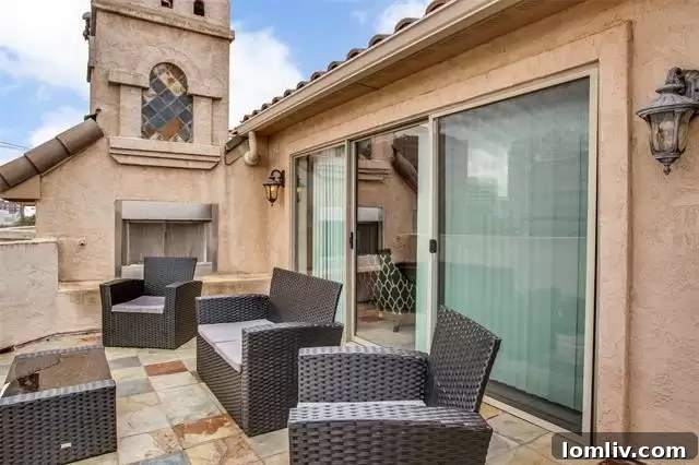 Stylish Interior Decor Dallas Townhome