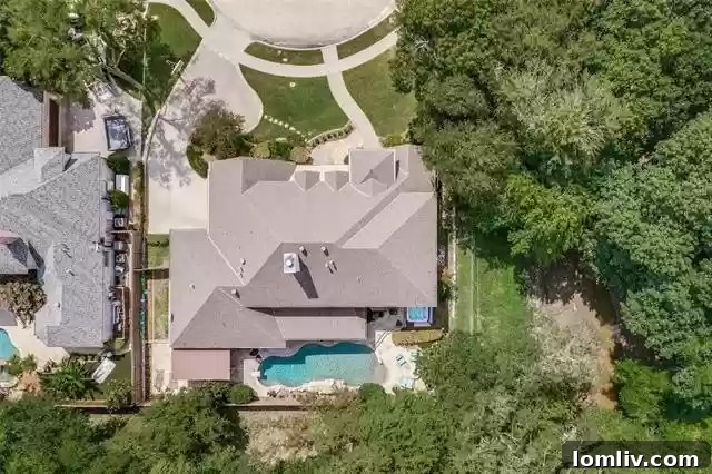 Coppell's Enduring Embrace 17 626-Prestwick-2