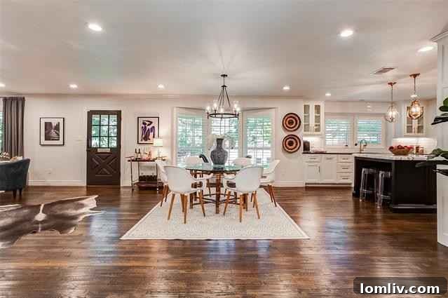 Timeless Midcentury Style: Collinwood's Westside Ranch Icon 3 d3390b882c93a1d5e77c27b0d23e9507l-m2185841454od-w1024_h768_x2_s1-1