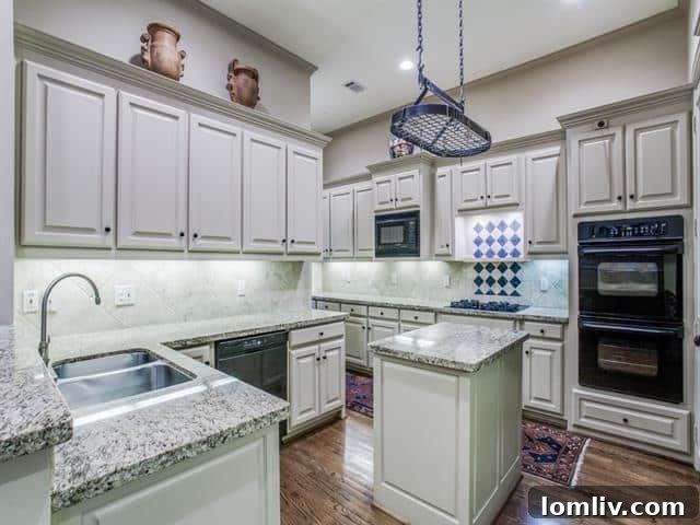 Oak Lawn Townhome: Finally, Room for Everything That Matters 6 Luxury Kitchen Appliances 4610 Gilbert Ave