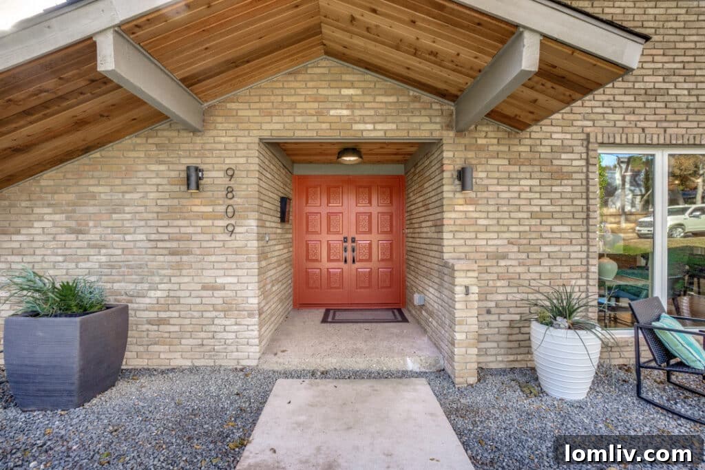 Stunning Midcentury Modern Renovation in Lake Highlands Estates: 9809 Larchcrest Drive Transformed