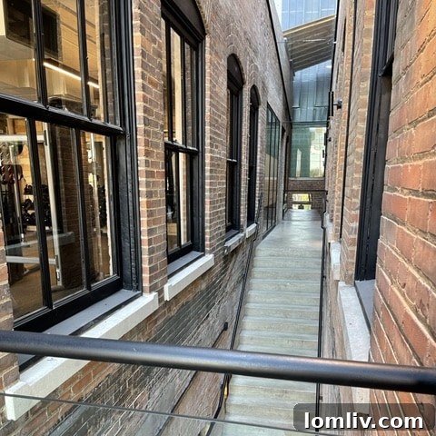 Historic Meletio Building East Quarter