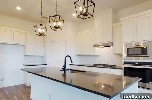 Ashton Woods' modern Coleman kitchen design in Princeton and Melissa communities