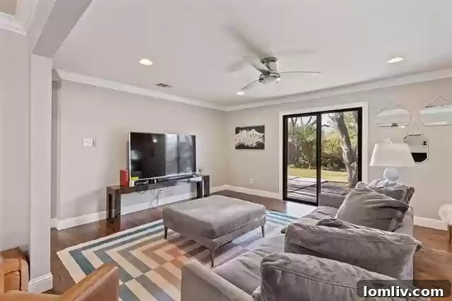 Sparkman Club Estates: Your Turnkey Home in a Welcoming Community 5 Bright Living Space with Dining Nook - Dallas Ranch Home