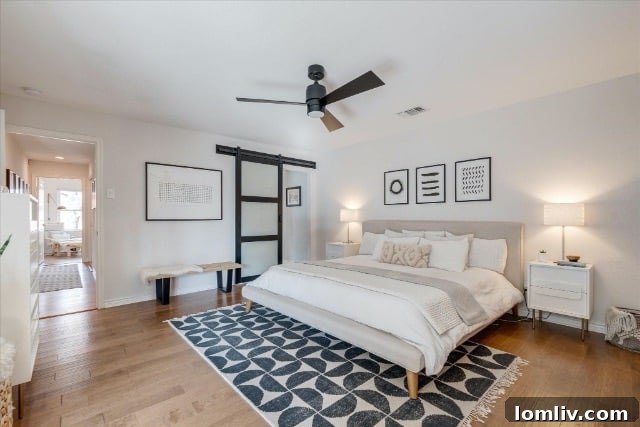 Bright and Spacious Living Area with High Ceilings