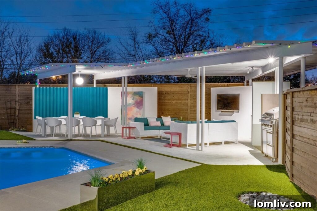 Outdoor oasis with Palm Springs aesthetic at the North Dallas ranch