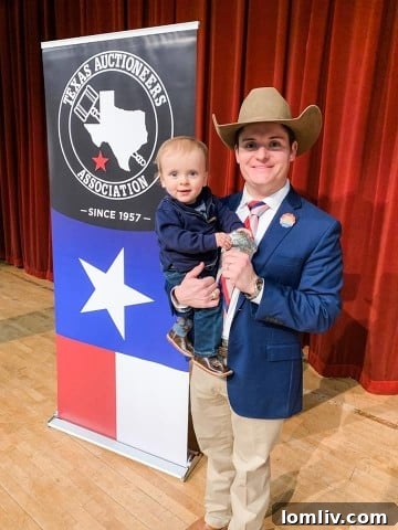 Dykes Family: Future Auctioneer Leo with his parents