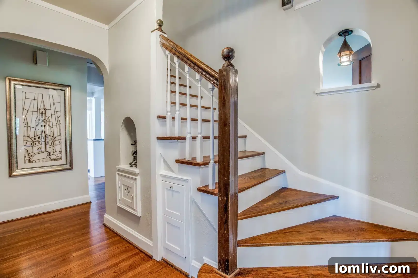 Are These Dallas-Fort Worth's Most Charming Homes? 41 Formal dining room with vintage charm in a historic Dallas residence