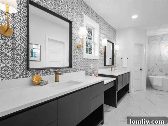 Sophisticated Dining Area in 5221 Collinwood Avenue