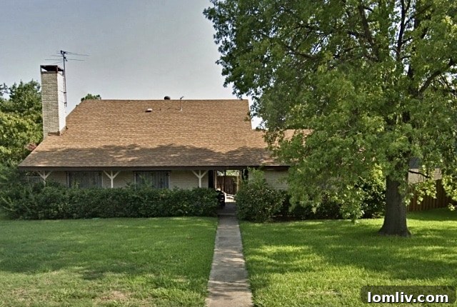 Richardson Real Estate Fixer Upper Versus Done Deal 4 13 Grant Circle Richardson Facade