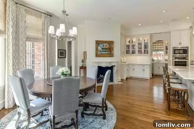 Lush Greenery Surrounding the Preston Hollow Estate