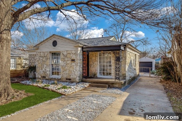 Charming Austin Stone Cottage in Dells District, Oak Cliff