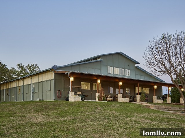 480HouseA - Exterior view of one of the auxiliary buildings, likely staff quarters