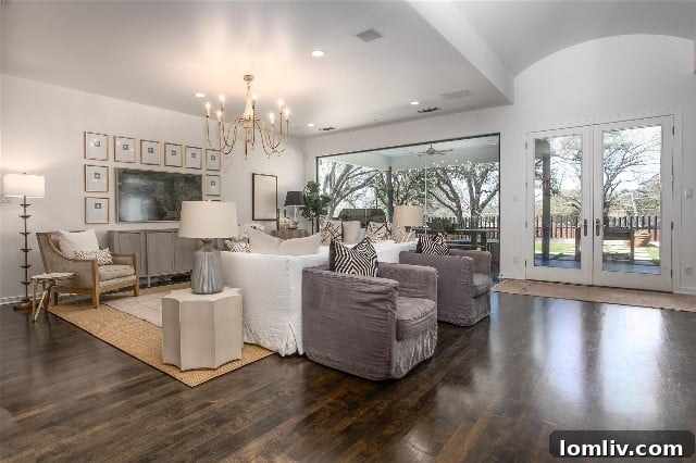 Encanto's Casita: Do You Believe in a Home with a Heartbeat? 4 Front-21