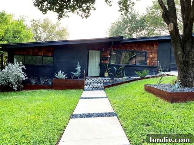 Architectural charm of a Midcentury Modern home in Sunset Heights, Fort Worth