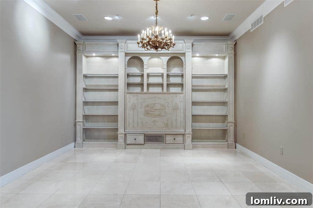 Plaza II Residence: The City's Hottest Urban Liaison 8 Elegant Bedroom with Hardwood Floors