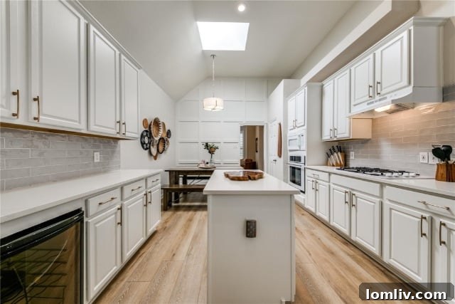 Stylish Kitchen Breakfast Nook