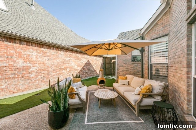 Backyard Oasis with Turf and Pavers