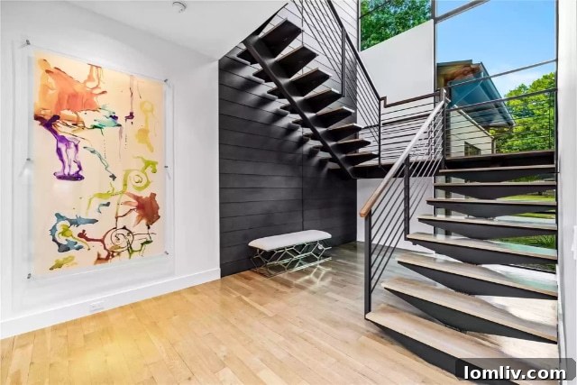 Bentley Tibbs and Mark Siepielas Bluffview Modern: The Art of Subtle Design 8 Bluffview Modern Home - Second Floor Amenities