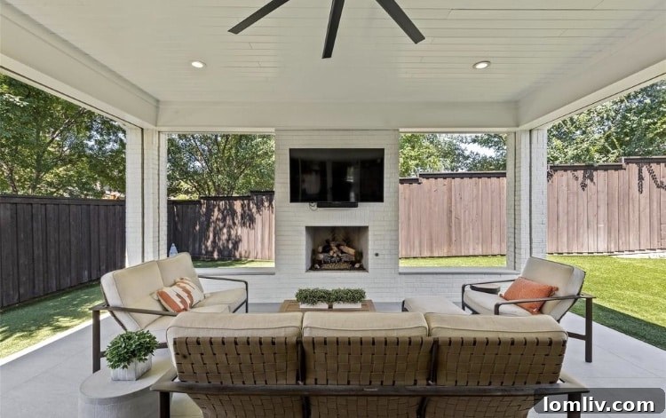 Modern Kitchen with Large Island