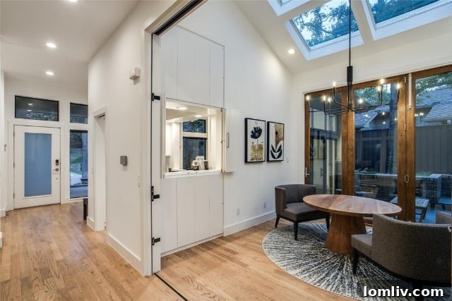 Modern Kitchen with Sleek Finishes