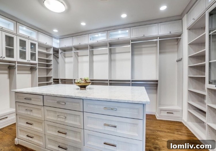 Highland Park Kitchen with Commercial-Grade Appliances